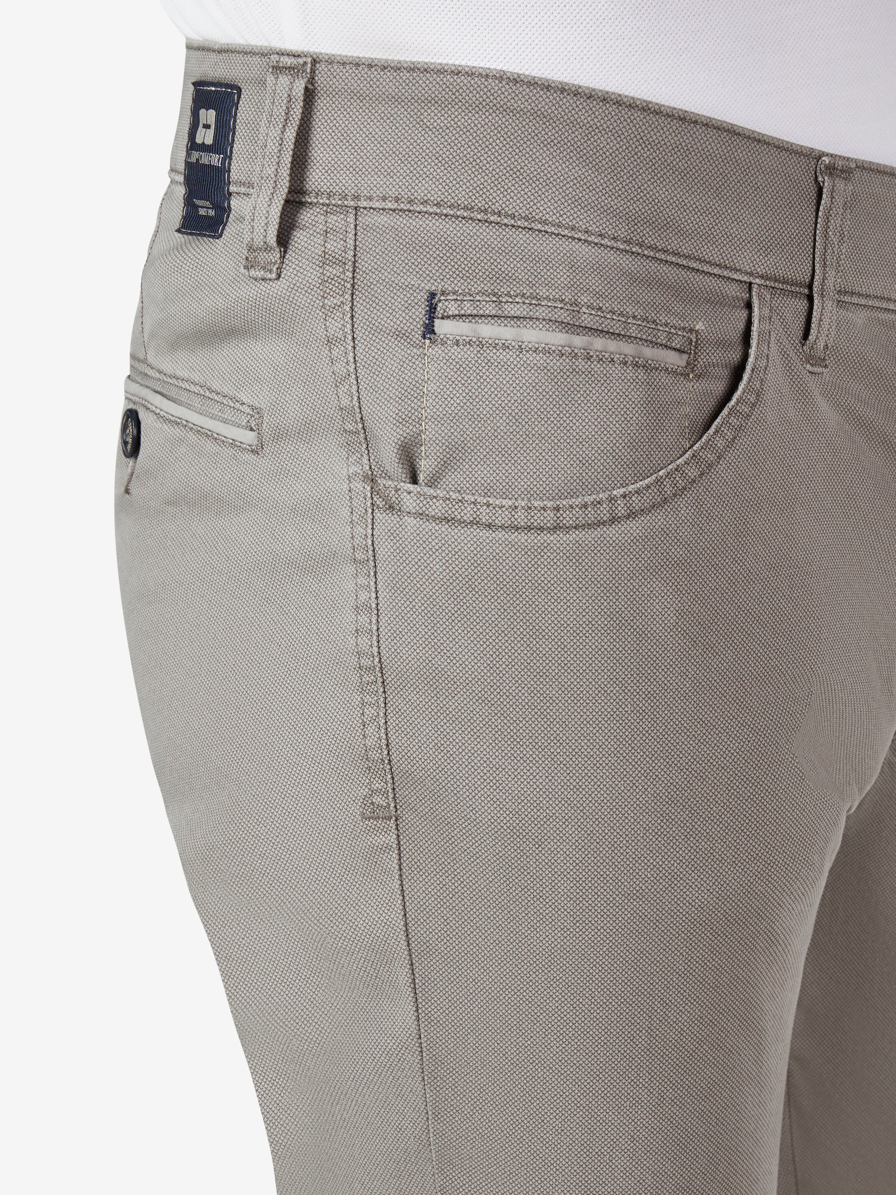 MARVIN 8103 - light brown
