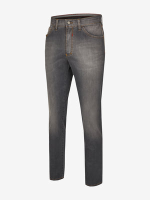 Graue, waschene 6-Pocket Jeanshose mit elastischem Doppelstoffbund, Hemdstopper und separater Mobile Pocket in der rechten Vordertasche. Leichte, hoch elastische Super High Stretch-Denim, strapazierfähig, regular Fit, hergestellt von Club of Comfort, ideal für ganzjährige Nutzung.